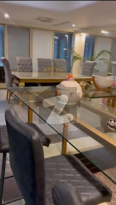 ایف ۔ 10 اسلام آباد میں 4 کمروں کا 1 کنال فلیٹ 38.4 کروڑ میں برائے فروخت۔