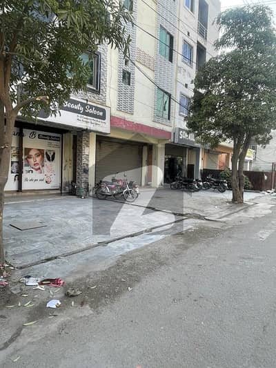 پاک عرب ہاؤسنگ سوسائٹی لاہور میں 1 کمرے کا 2 مرلہ دکان 40.0 ہزار میں کرایہ پر دستیاب ہے۔