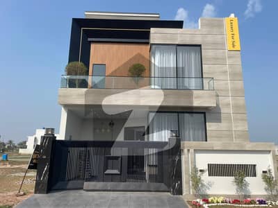 Prime Location 5 Marla House For sale In The Perfect Location Of Citi Housing Phase 1