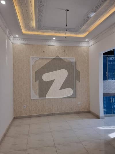 ڈی ایچ اے فیز 6 ڈیفنس (ڈی ایچ اے),لاہور میں 4 مرلہ دفتر 1.7 لاکھ میں کرایہ پر دستیاب ہے۔