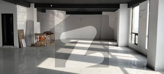 Brand New Building Area 1800 Square Feet Available For Rent Corporate Office In Gulberg 3 Lahore