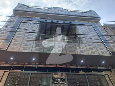 Prime Location 450 Square Feet House For Sale In Tajpura