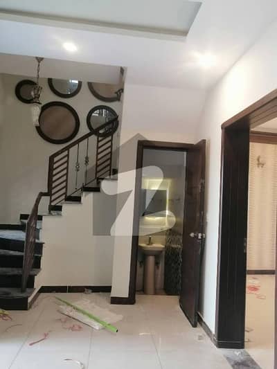 Bahria Enclave Sector B 5 Marla House Available For Rent