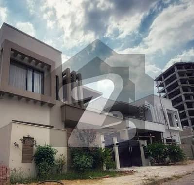 بحریہ ٹاؤن - پریسنٹ 1 بحریہ ٹاؤن کراچی,کراچی میں 3 کمروں کا 11 مرلہ مکان 1.0 لاکھ میں کرایہ پر دستیاب ہے۔