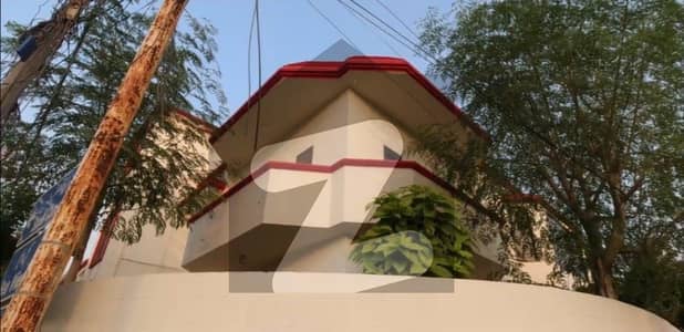 Corner 2 Units House With Separate Entrance For Sale