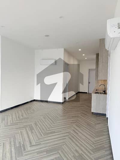 Brand-new Designer Apartment