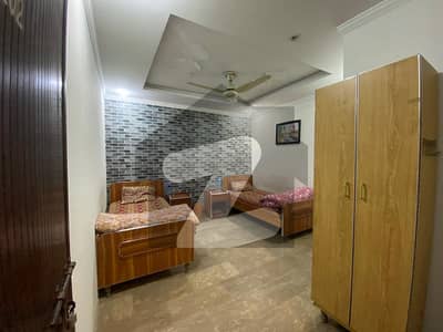 کچا جیل روڈ لاہور میں 7 کنال کمرہ 25.0 ہزار میں کرایہ پر دستیاب ہے۔