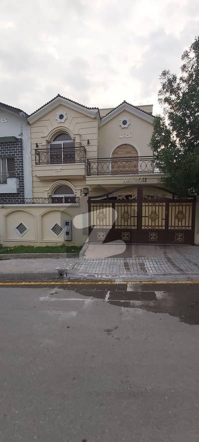 بحریہ ٹاؤن فیز 7 بحریہ ٹاؤن راولپنڈی,راولپنڈی میں 3 کمروں کا 10 مرلہ بالائی پورشن 1.3 لاکھ میں کرایہ پر دستیاب ہے۔ بحریہ ٹاؤن فیز 7 بحریہ ٹاؤن راولپنڈی,راولپنڈی میں 3 کمروں کا 10 مرلہ بالائی پورشن 1.3 لاکھ میں کرایہ پر دستیاب ہے۔