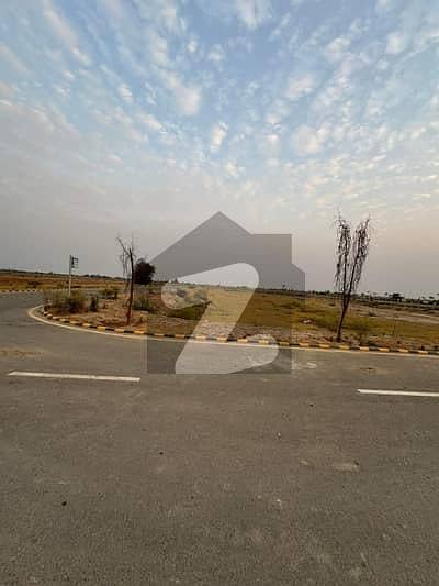 On Excellent Location Commercial Plot Of 8 Marla Available For sale In Bahria Town Phase 8 - Block E