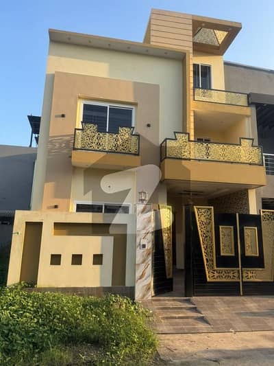 5 Marla Brand New house in B block