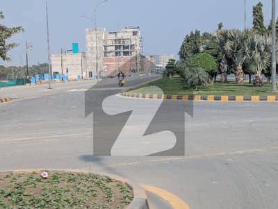 اتحاد ٹاؤن فیز ١ اتحاد ٹاؤن,رائیونڈ روڈ,لاہور میں 8 مرلہ کمرشل پلاٹ 17.0 کروڑ میں برائے فروخت۔