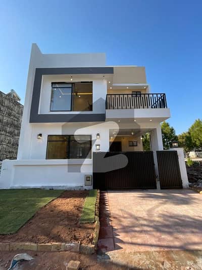 بحریہ انکلیو - سیکٹر بی1 بحریہ انکلیو,بحریہ ٹاؤن,اسلام آباد میں 3 کمروں کا 5 مرلہ مکان 2.95 کروڑ میں برائے فروخت۔ بحریہ انکلیو - سیکٹر بی1 بحریہ انکلیو,بحریہ ٹاؤن,اسلام آباد میں 3 کمروں کا 5 مرلہ مکان 2.95 کروڑ میں برائے فروخت۔