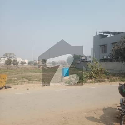 10Marla Plot For Sale Surrounding Brand New Houses Good Location M Block Phase 5
