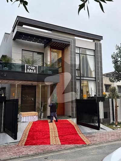 10 MARLA BRAND NEW MODERN HOUSE NEAR TO DOLMEN MALL DHA PHASE 6