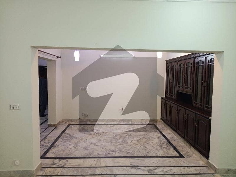 ای ۔ 11 اسلام آباد میں 2 کمروں کا 11 مرلہ زیریں پورشن 75.0 ہزار میں کرایہ پر دستیاب ہے۔ ای ۔ 11 اسلام آباد میں 2 کمروں کا 11 مرلہ زیریں پورشن 75.0 ہزار میں کرایہ پر دستیاب ہے۔