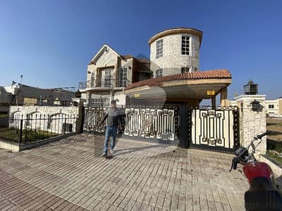 بحریہ ٹاؤن فیز 8 ۔ بلاک ایل بحریہ ٹاؤن فیز 8,بحریہ ٹاؤن راولپنڈی,راولپنڈی میں 3 کمروں کا 1 کنال بالائی پورشن 80.0 ہزار میں کرایہ پر دستیاب ہے۔ بحریہ ٹاؤن فیز 8 ۔ بلاک ایل بحریہ ٹاؤن فیز 8,بحریہ ٹاؤن راولپنڈی,راولپنڈی میں 3 کمروں کا 1 کنال بالائی پورشن 80.0 ہزار میں کرایہ پر دستیاب ہے۔