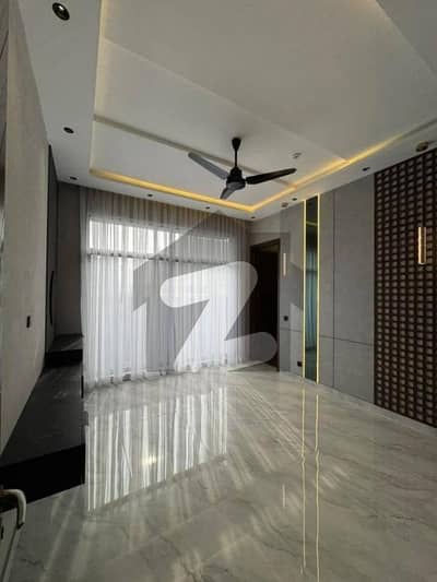 Kanal Upper Portion Available For Rent