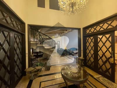 ڈی ایچ اے فیز 2 ڈیفنس (ڈی ایچ اے),لاہور میں 7 کمروں کا 4 کنال مکان 35.95 کروڑ میں برائے فروخت۔