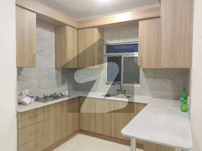 راحت کمرشل ایریا ڈی ایچ اے فیز 6,ڈی ایچ اے ڈیفینس,کراچی میں 2 کمروں کا 4 مرلہ فلیٹ 75.0 ہزار میں کرایہ پر دستیاب ہے۔