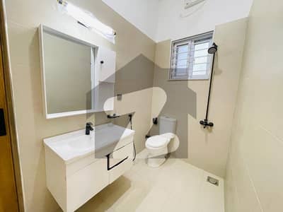 Umer block 7 marla corner house for sale