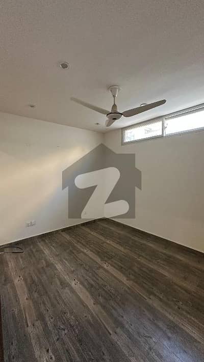 100 YARD BUNGALOW FOR RENT DHA PHASE 8