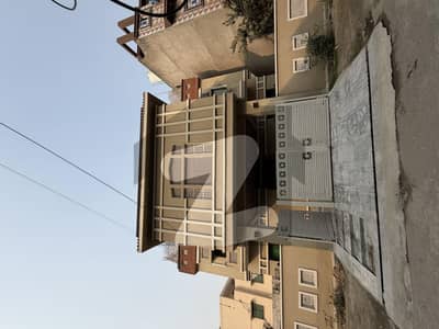 10 Marla Beautiful House For Sale