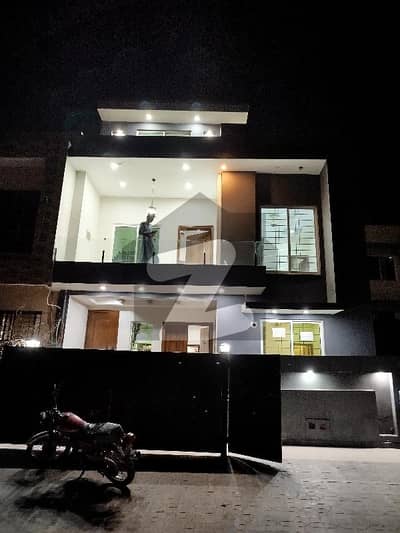 ڈی ۔ 12 اسلام آباد میں 3 کمروں کا 4 مرلہ مکان 1.2 لاکھ میں کرایہ پر دستیاب ہے۔