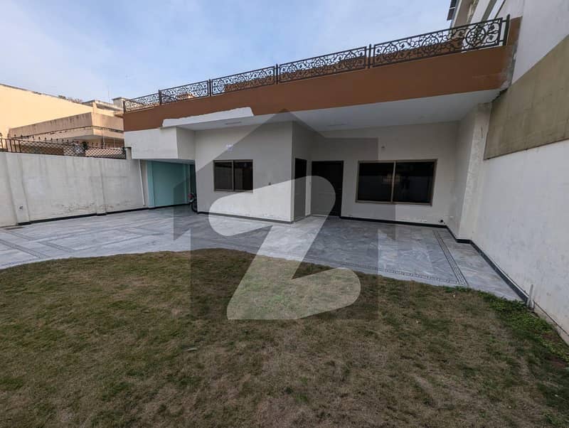 Newly Renovated House Available For Rent On Prime Location Newly Renovated House Available For Rent On Prime Location