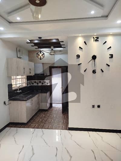 ڈی ۔ 12 اسلام آباد میں 4 کمروں کا 4 مرلہ مکان 1.6 لاکھ میں کرایہ پر دستیاب ہے۔