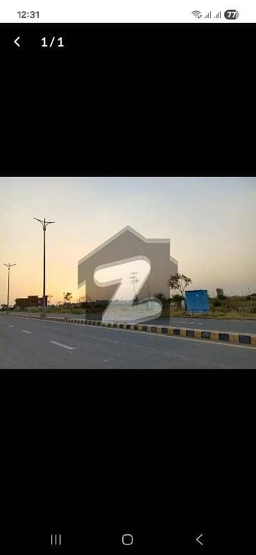 ڈی ایچ اے فیز 7 - بلاک یو فیز 7,ڈیفنس (ڈی ایچ اے),لاہور میں 10 مرلہ رہائشی پلاٹ 2.15 کروڑ میں برائے فروخت۔