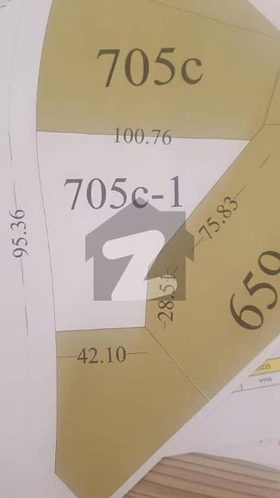 بحریہ ٹاؤن فیز 8 ۔ بلاک اے بحریہ ٹاؤن فیز 8,بحریہ ٹاؤن راولپنڈی,راولپنڈی میں 1 کنال رہائشی پلاٹ 2.5 کروڑ میں برائے فروخت۔