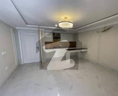 بحریہ ٹاؤن سیکٹر ای بحریہ ٹاؤن,لاہور میں 2 کمروں کا 4 مرلہ فلیٹ 55.0 ہزار میں کرایہ پر دستیاب ہے۔