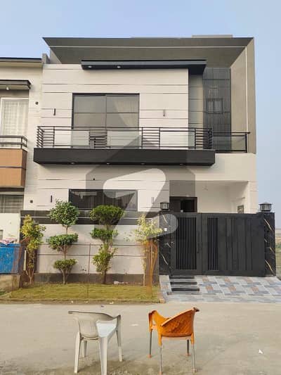 5 Marla House For Sale In Paragon City Lahore