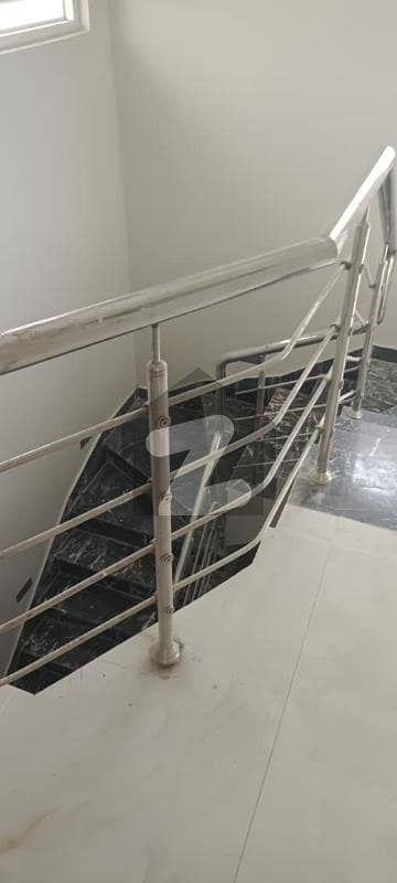 350 Sq. Yards | Corner | East Open | Well-Maintained House