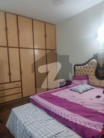 علامہ اقبال ٹاؤن لاہور میں 3 کمروں کا 5 مرلہ مکان 2.25 کروڑ میں برائے فروخت۔