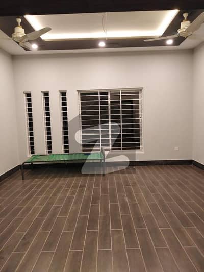 بحریہ انکلیو - سیکٹر ایم بحریہ انکلیو,بحریہ ٹاؤن,اسلام آباد میں 3 کمروں کا 1 کنال بالائی پورشن 1.05 لاکھ میں کرایہ پر دستیاب ہے۔