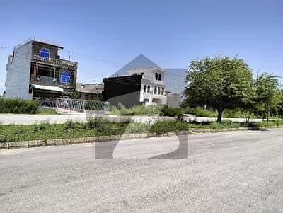 Plot For Sale In Bahria Town Phase 8