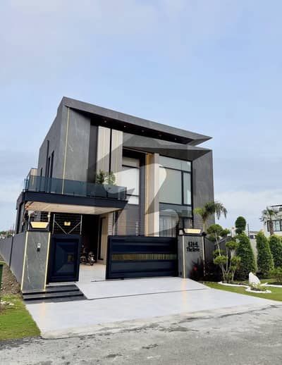 Ultra-Modern 1 Kanal Fully Furnished Luxury House with Pool, Lift & Private Cinema