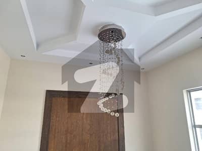 1 Kanal UPPER PORTION AVAILABLE FOR RENT DHA PHASE 5 (SECTOR B)LAHORE