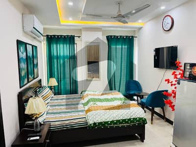 Studio Apartment For Sale in Bahria Phase 8 | 60 Lacs | Rental Potential 35-40K