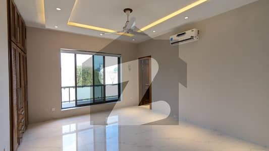 ایف ۔ 8 اسلام آباد میں 4 کمروں کا 18 مرلہ مکان 9.5 لاکھ میں کرایہ پر دستیاب ہے۔