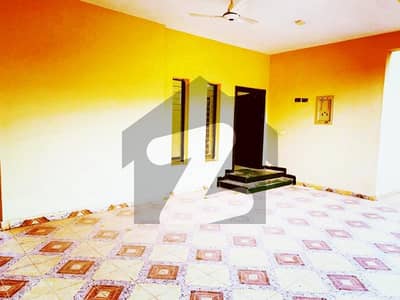 عسکری 10 - سیکٹر ایف عسکری 10,عسکری,لاہور میں 4 کمروں کا 17 مرلہ مکان 8.95 کروڑ میں برائے فروخت۔