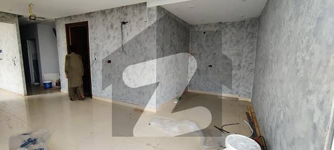 4 Marla Floor With Cabins