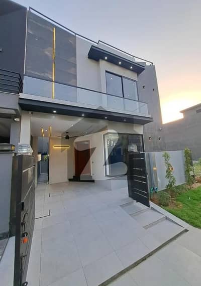 5 Marla house available for rent in phase 6 DHA lahore