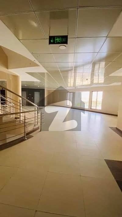 1400sq ft 2BHK Luxurious Apartment in Paragon Towers is available for RENT Near Precinct-17.5min Drive from Main Gate of Bahria Town Karachi