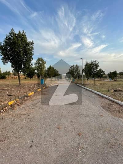 5 Marla 4th ballot plot for Sale _ Rose Sector, DHA Phase 7