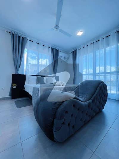 2 BED LUXURIOUS APARTMENT FOR SALE AT BAHRIA TOWN PRIME LOCATION