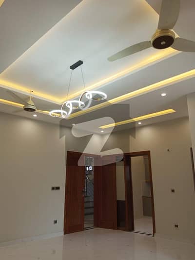 10 Upper Portion Available For Rent Bahria Town Lahore