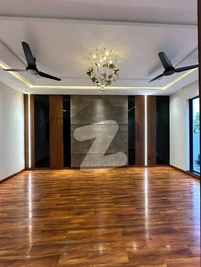 1 Kanal Modern Upper Portion For Rent Bahria Town Lahore