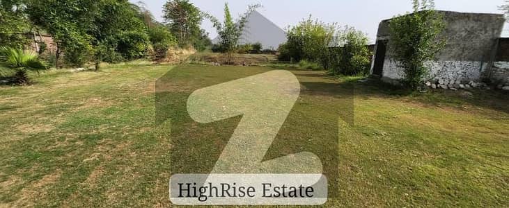 کرباٹھ لاہور میں 26 کنال فارم ہاؤس 19.0 کروڑ میں برائے فروخت۔